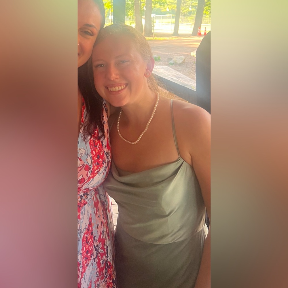 Sage green bridesmaid dress David's Bridal Studio - Picture 5 of 7